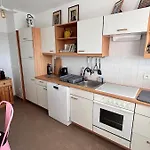 Anatole Terrace, Wi-fi, Downtown, Ideal For 2 People *