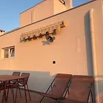 Anatole Terrace, Wi-fi, Downtown, Ideal For 2 People * Hyeres