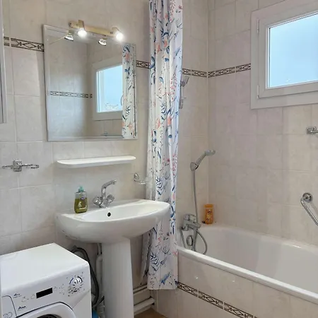 Anatole Terrace, Wi-fi, Downtown, Ideal For 2 People Apartmán