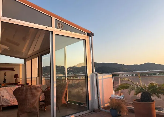 Anatole Terrace, Wi-fi, Downtown, Ideal For 2 People Hyères